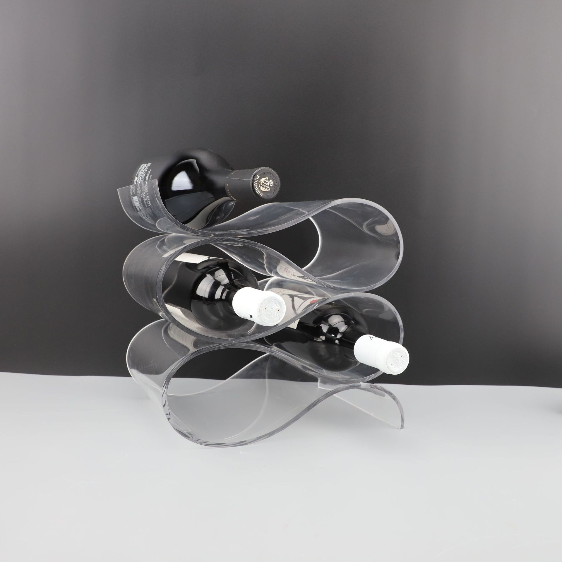 S Shape Nordic Wine Rack