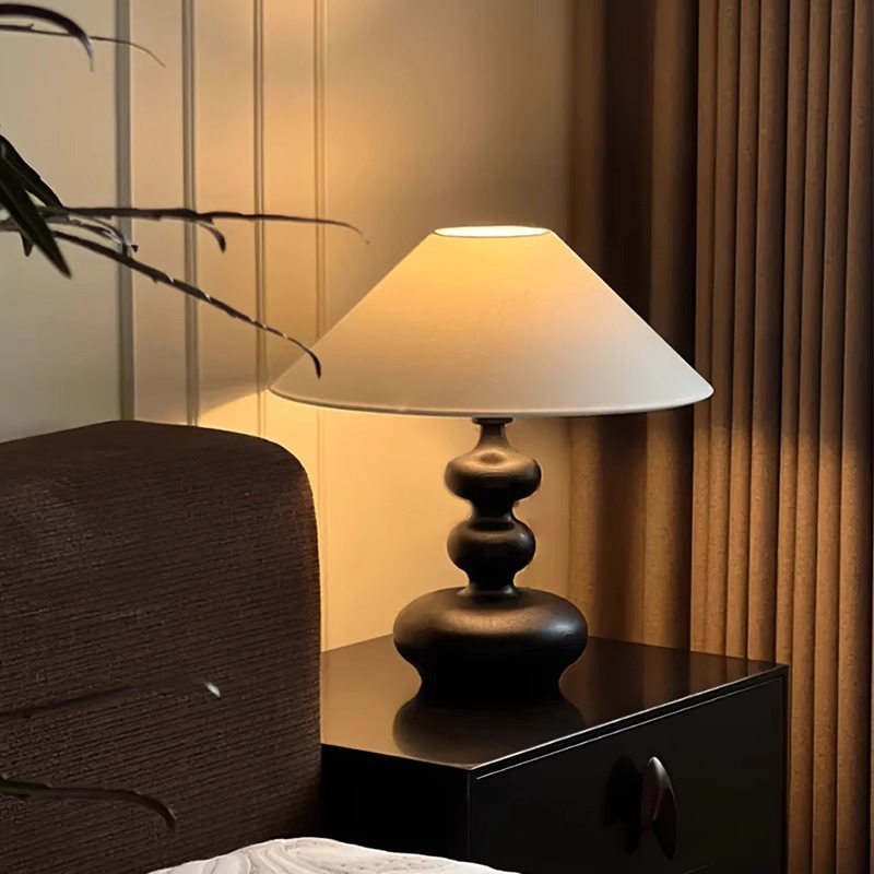 French Retro Table Lamp