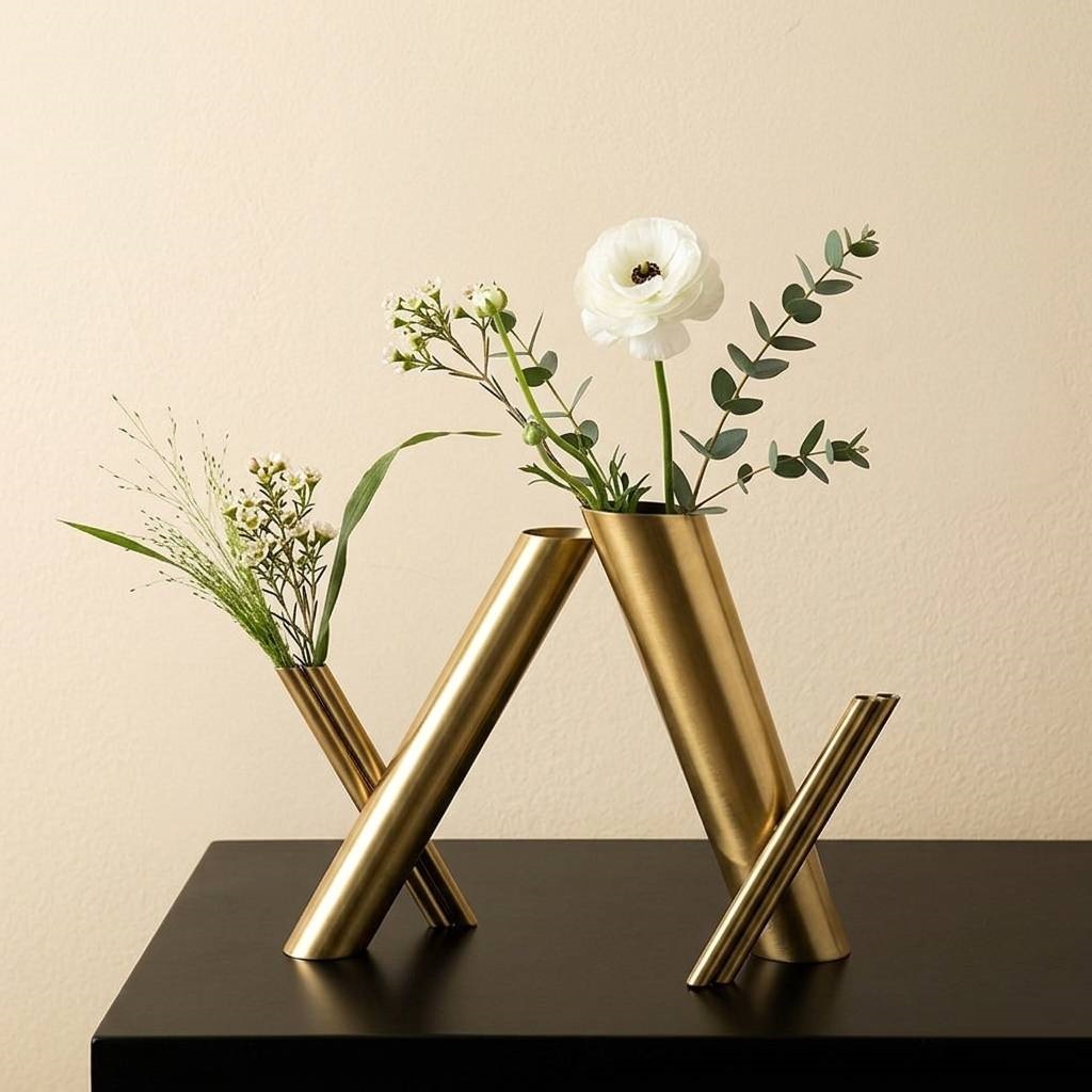 Gold Minimalist Vase