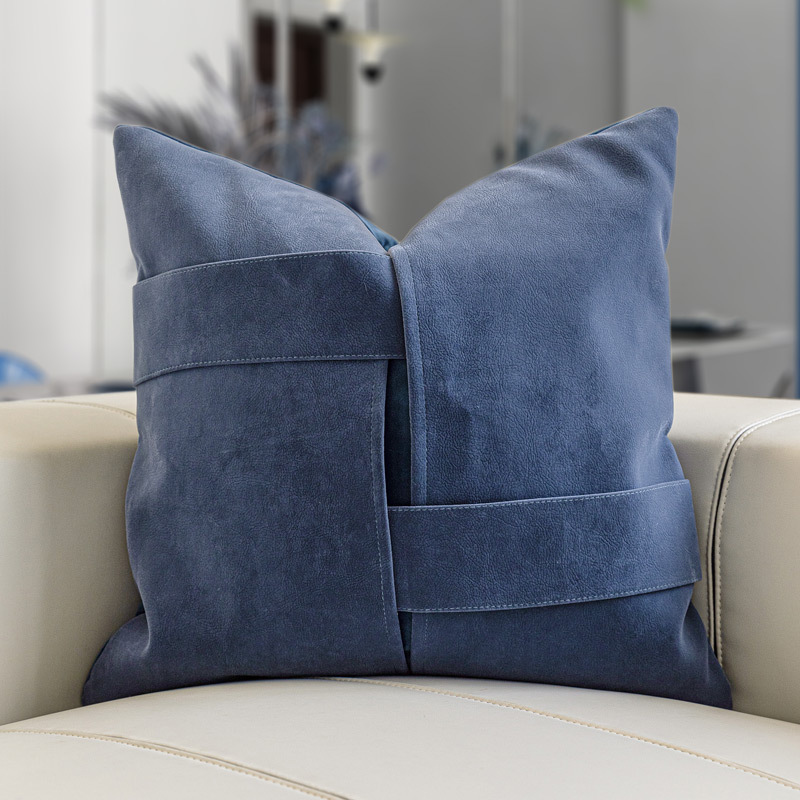 Suspender Style Cushion