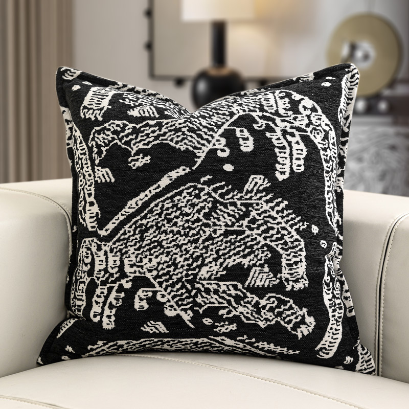 French Style Cushion