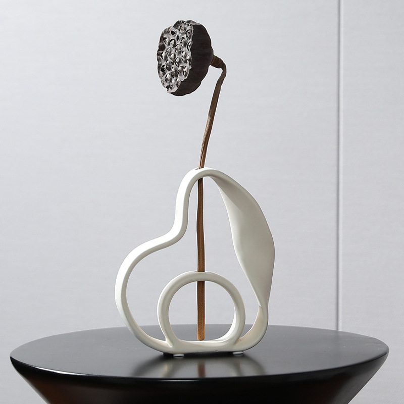 White Spiral Lin